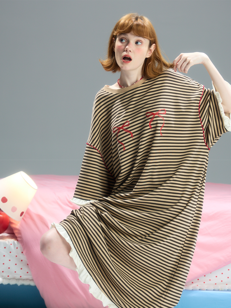 Choco Stripe Ribbon Nightgown