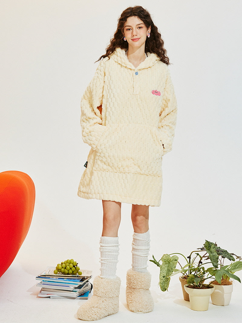 Yellow Cloudy Hooded Nightgown